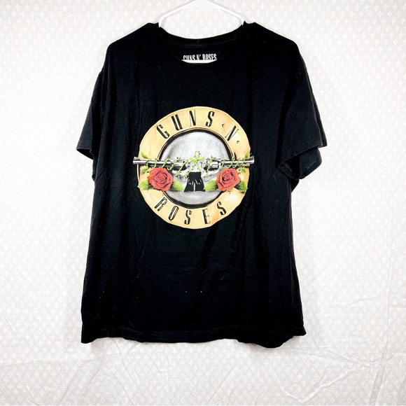 Guns N Roses Tops - Guns N' Roses Black Graphic Print Band Tee